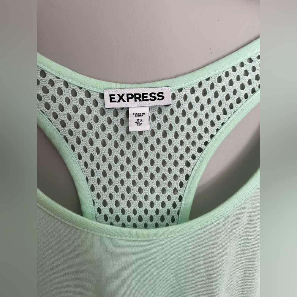 Express Tank Top - Picture 4 of 4